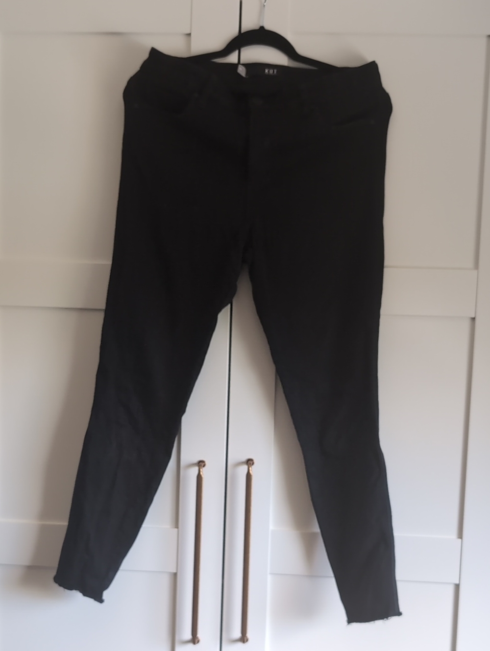 Kut from the Kloth Black Skinny Ponte Pants